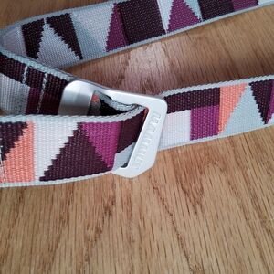Mammut Triangular Design Belt in Purple and Pink